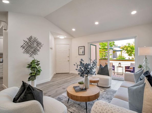 3011 Risdon Drive 8, Union City CA 94587