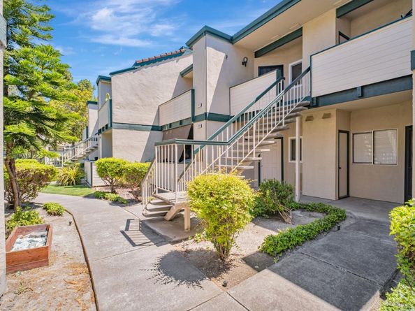 3011 Risdon Drive 8, Union City CA 94587