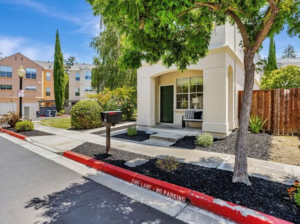 103 Whits Road, Mountain View CA 94040