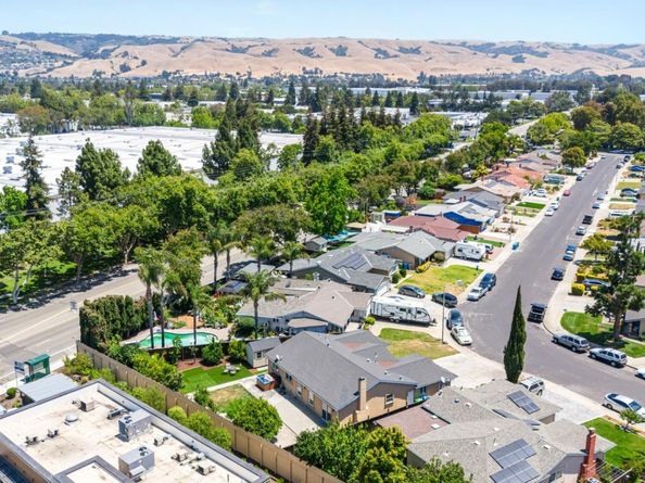 2686 Ascot Way, Union City CA 94587