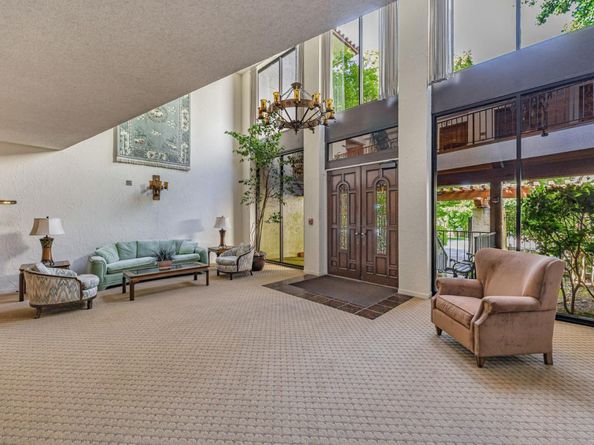 320 Elm Street 111, San Mateo CA 94401