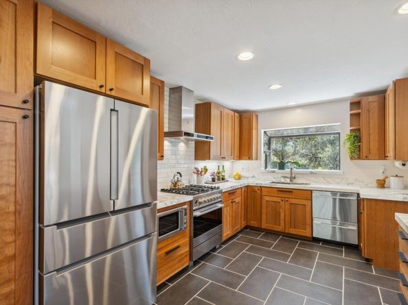 2203 Quail Hollow Road, Ben Lomond CA 95005