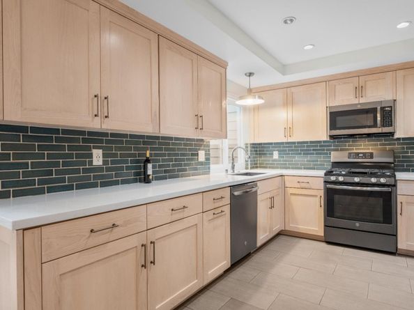 118 Stoney Creek Road, Santa Cruz CA 95060