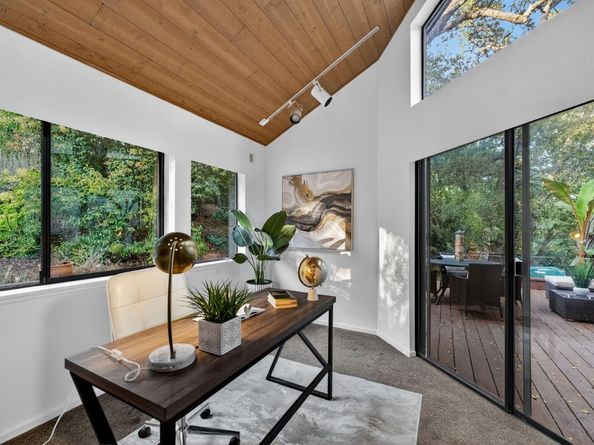 15098 Elm Park, Monte Sereno CA 95030