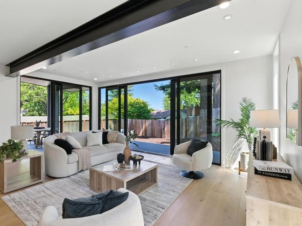 369 La Cuesta Drive, Portola Valley CA 94028