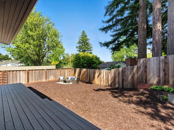 369 La Cuesta Drive, Portola Valley CA 94028