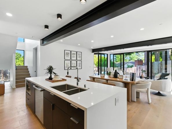 369 La Cuesta Drive, Portola Valley CA 94028