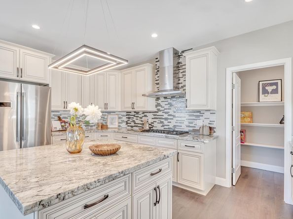 1337 Araujo Street, San Jose CA 95131