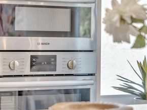 1337 Araujo Street, San Jose CA 95131