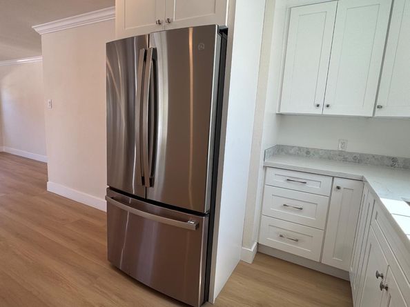 2112 Lincoln Street, East Palo Alto CA 94303