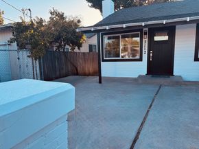 2112 Lincoln Street, East Palo Alto CA 94303