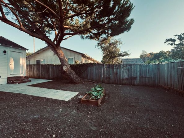 2112 Lincoln Street, East Palo Alto CA 94303