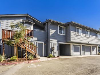 572 Groth Drive