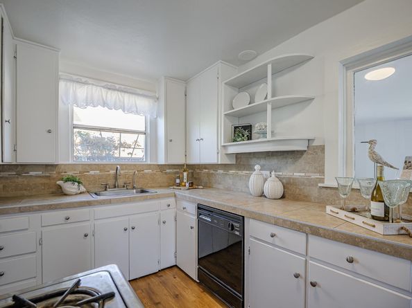 614 Poplar Avenue, Santa Cruz CA 95062