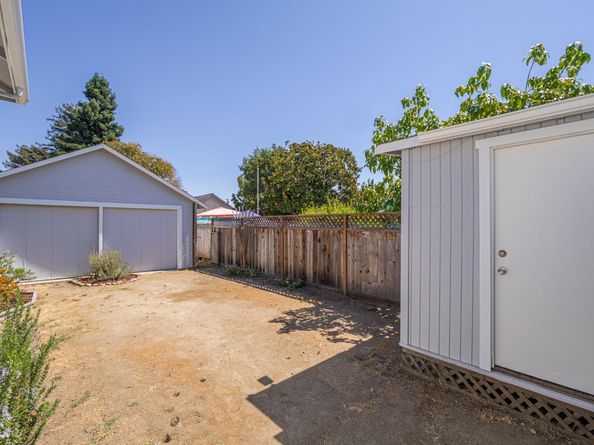 614 Poplar Avenue, Santa Cruz CA 95062