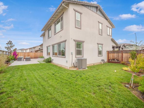 7101 Hakkan Drive, Gilroy CA 95020