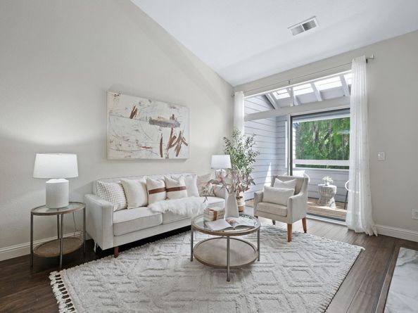 1735 Parkview Green Circle, San Jose CA 95131