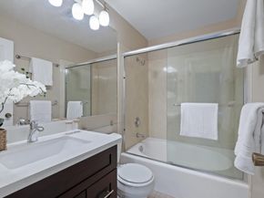 1735 Parkview Green Circle, San Jose CA 95131