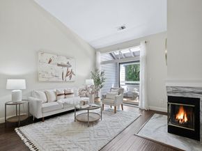 1735 Parkview Green Circle, San Jose CA 95131