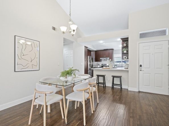 1735 Parkview Green Circle, San Jose CA 95131