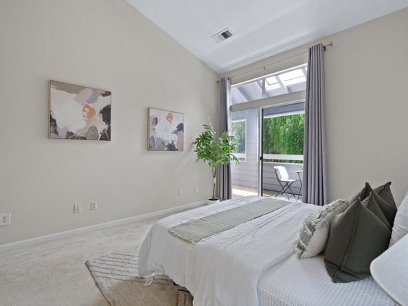 1735 Parkview Green Circle, San Jose CA 95131