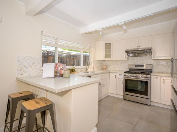 3222 Ramona Street, Palo Alto CA 94306