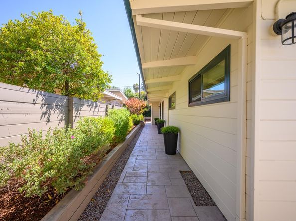 3222 Ramona Street, Palo Alto CA 94306