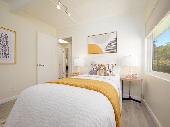 3222 Ramona Street, Palo Alto CA 94306