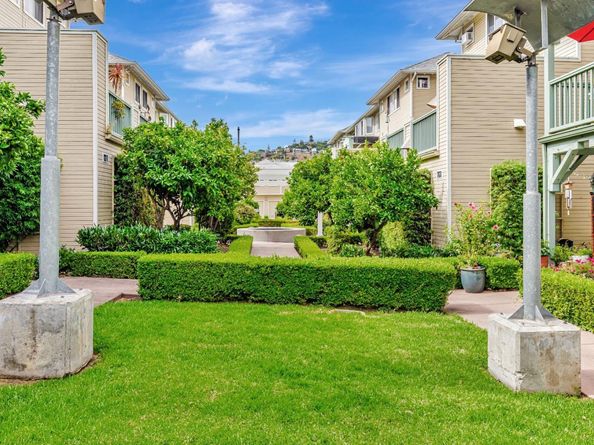 101 Blossom Circle H, San Mateo CA 94403
