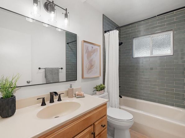 1106 Viscaino Avenue, Sunnyvale CA 94086