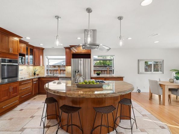 1106 Viscaino Avenue, Sunnyvale CA 94086