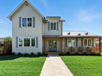 1192 Crescent Drive