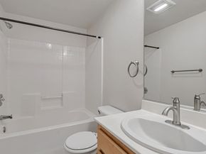 1075 Esparanza Way, San Jose CA 95138