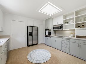 415 Oak Court, Menlo Park CA 94025