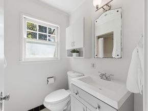 415 Oak Court, Menlo Park CA 94025