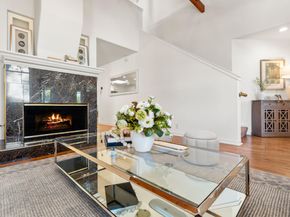 537 Mountain View Avenue, Mountain View CA 94041