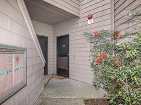 59 Cove Lane 59, Redwood Shores CA 94065