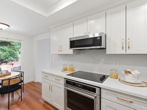 20661 Oak Creek Lane, Saratoga CA 95070