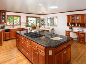 20391 Wolcot Way, Saratoga CA 95070