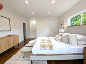 Undisclosed Address #ML82043311, Mountain View CA 94041
