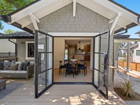 1117 Palm Drive, Burlingame CA 94010