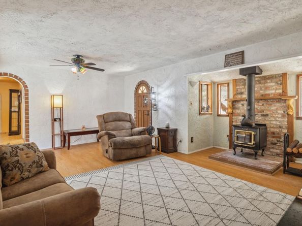 355 Santa Cruz Street, Boulder Creek CA 95006