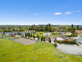 40 Eileen Street, Watsonville CA 95076