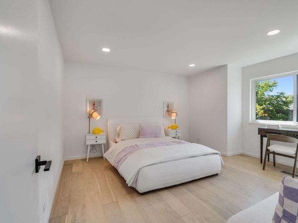 228 Sand Hill Circle, Menlo Park CA 94025