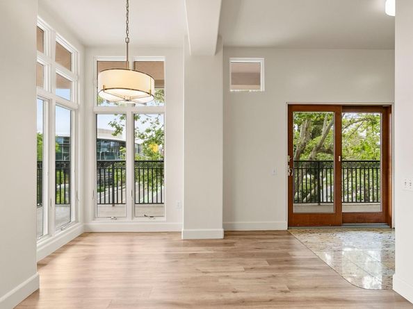 200 Sheridan Avenue 307, Palo Alto CA 94306