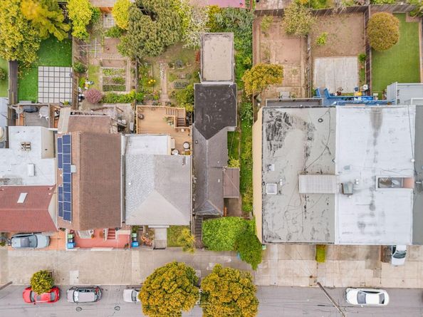 658 Lisbon Street, San Francisco CA 94112