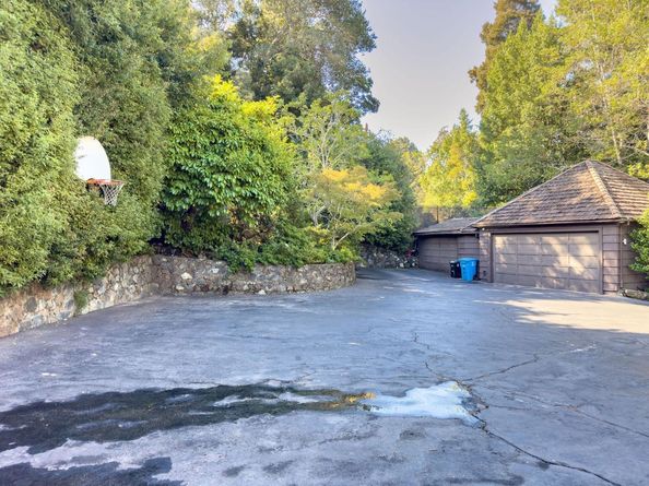 2155 Geri Lane, Hillsborough CA 94010