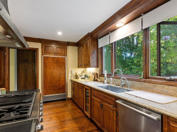 2155 Geri Lane, Hillsborough CA 94010
