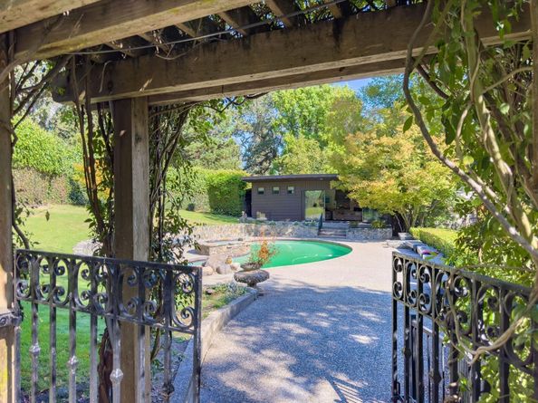 2155 Geri Lane, Hillsborough CA 94010