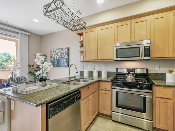 2070 Almaden Road, San Jose CA 95125